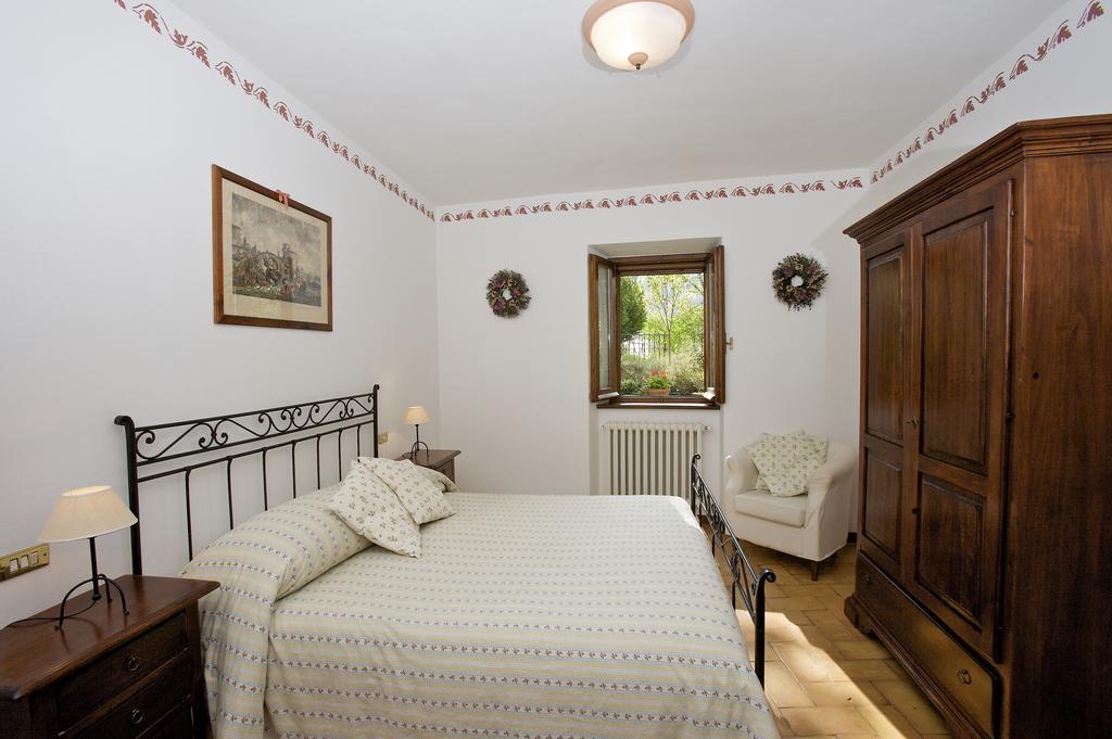 أسيسي Brigolante Guest Apartments الغرفة الصورة
